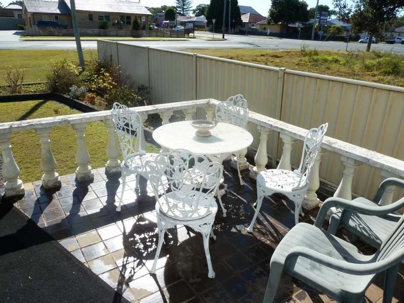 18 Middle Street, Forster NSW 2428