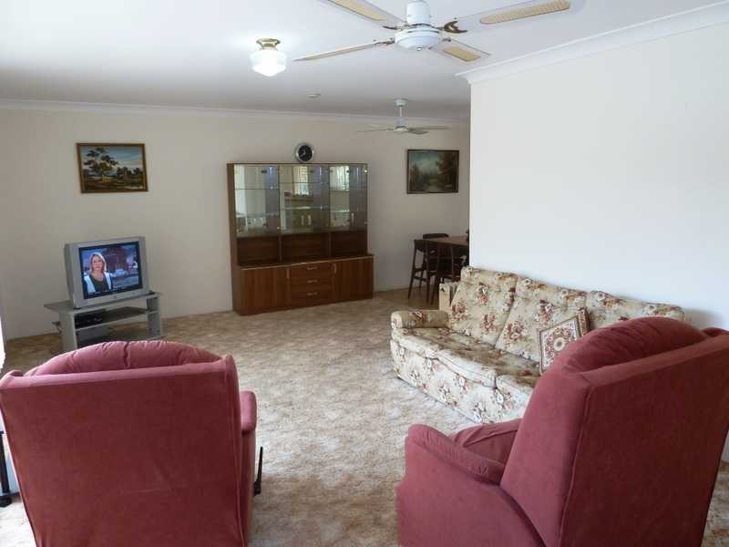 27 Goldens Road, Forster NSW 2428