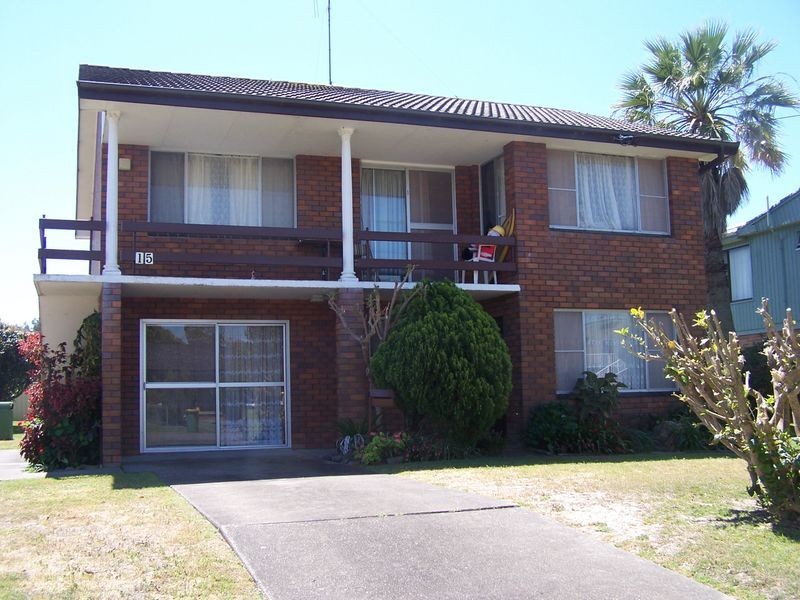 2/15 Maneela Street, Forster NSW 2428