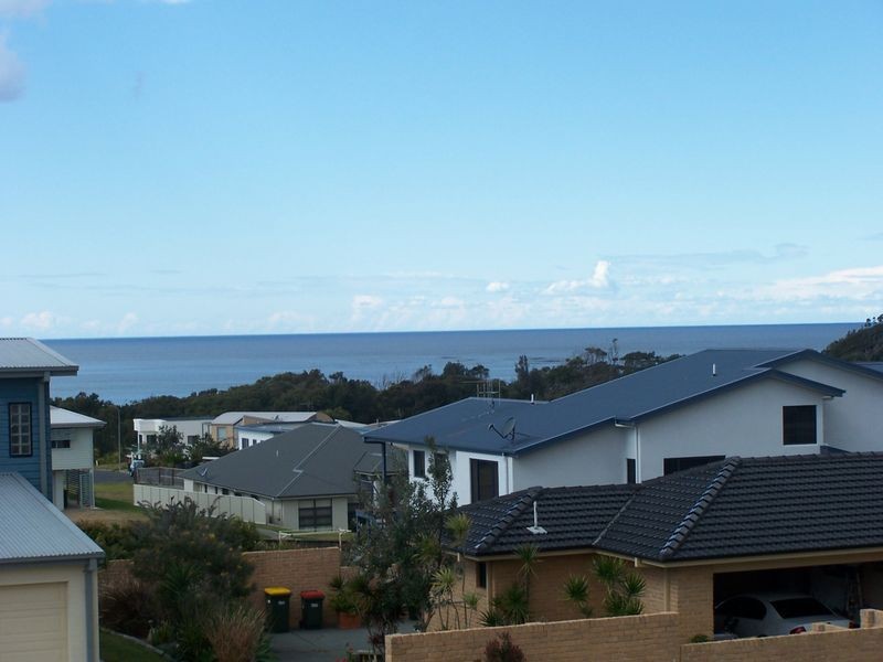 1/25 Sapphire Parade, Diamond Beach NSW 2430