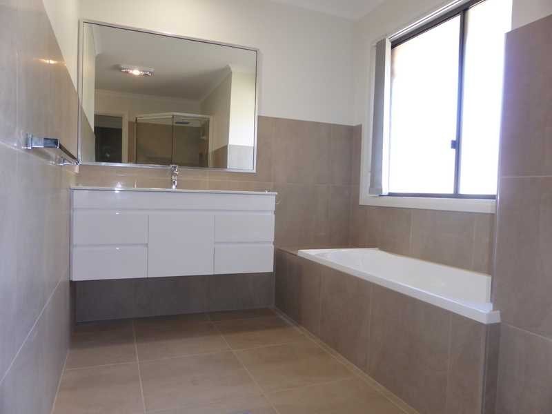 1A (3) Cedar Grove, Forster NSW 2428