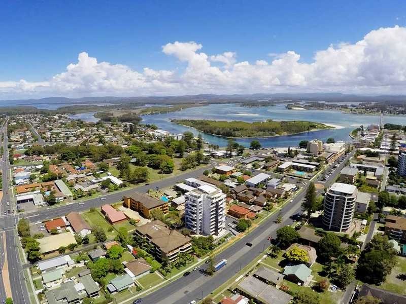 10/23-25 Lake Street ‘Curranulla’, Forster NSW 2428