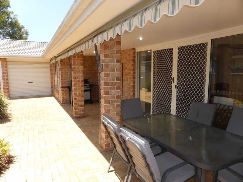 13 Caleyi Crescent, Tuncurry NSW 2428