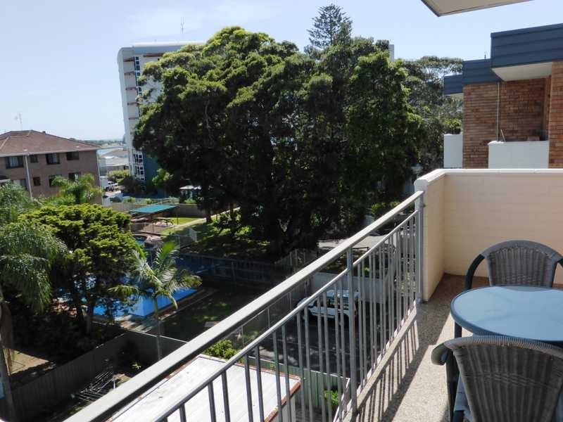 37/3-7 Peel Street ‘Amaroo’, Tuncurry NSW 2428