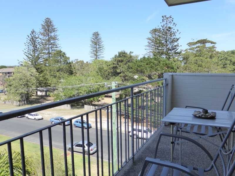 37/3-7 Peel Street ‘Amaroo’, Tuncurry NSW 2428