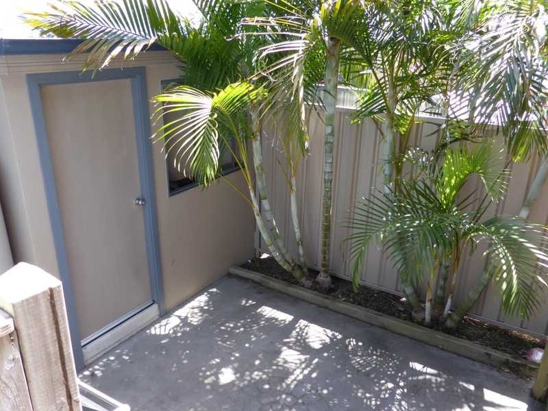 2/34 Surfview Avenue, Forster NSW 2428