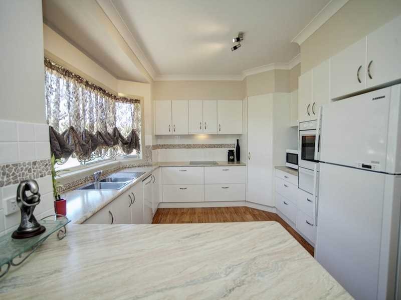 31 Woodlands Drive, Hallidays Point NSW 2430