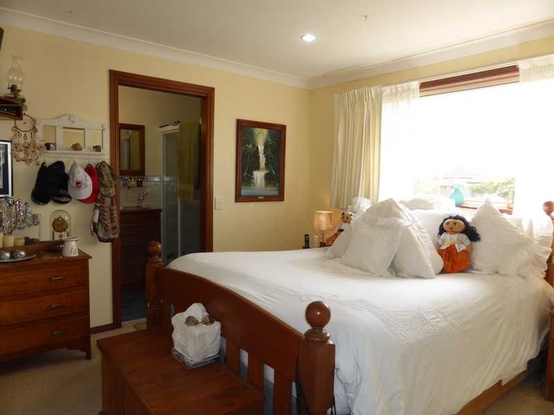 41 Belton Way, Forster NSW 2428