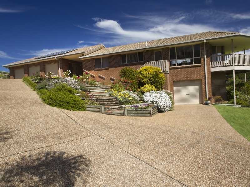 6 Roseville Close, Forster NSW 2428