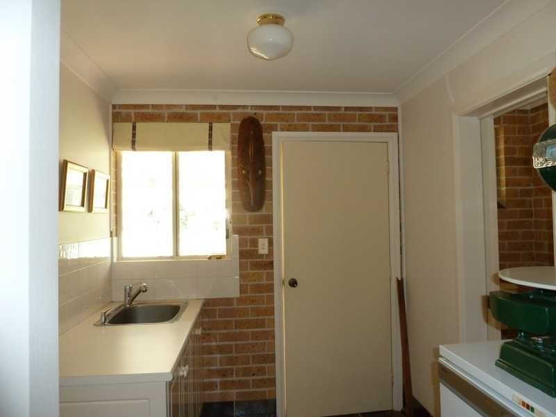 24 Tulloch Road, Tuncurry NSW 2428