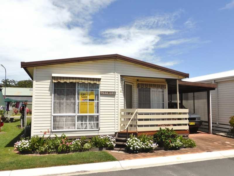 45/133 South Street ‘Crystal Waters’, Tuncurry NSW 2428