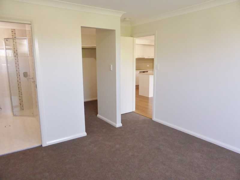 2/32 Amanda Crescent, Forster NSW 2428