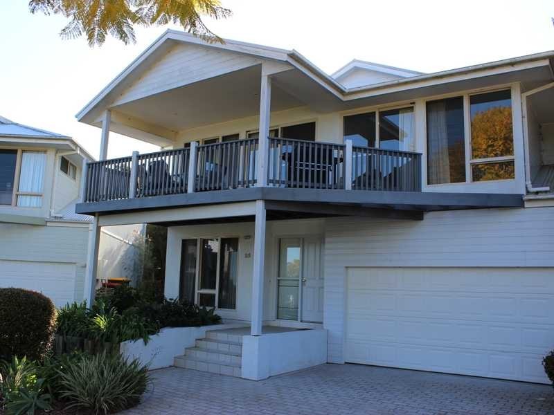 25/17 The Boulevard ‘Lakeside Gardens’, Tallwoods Village NSW 2430