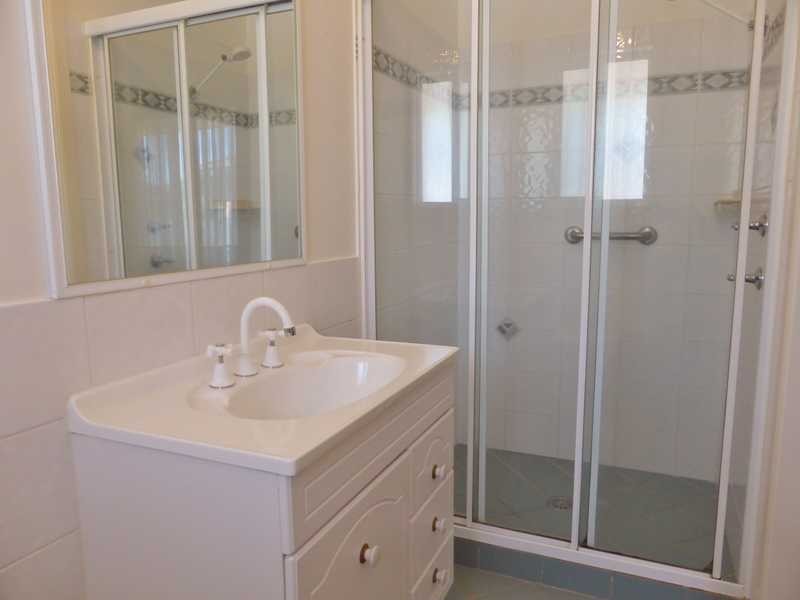 1/6 Asplenii Crescent, Tuncurry NSW 2428