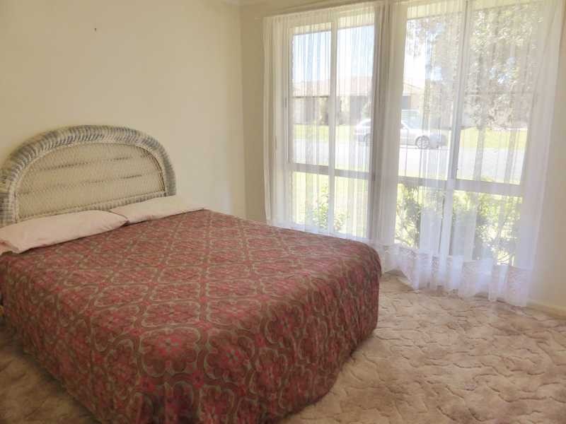 1/6 Asplenii Crescent, Tuncurry NSW 2428