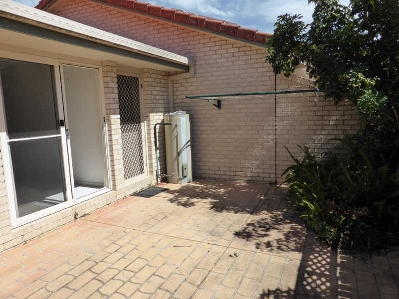 1/6 Asplenii Crescent, Tuncurry NSW 2428