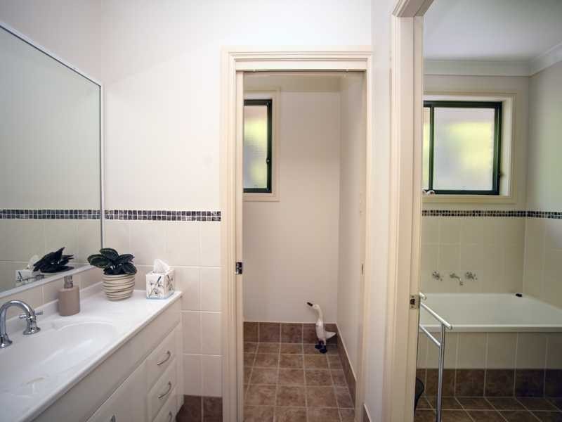 2 Timbertop Avenue, Forster NSW 2428