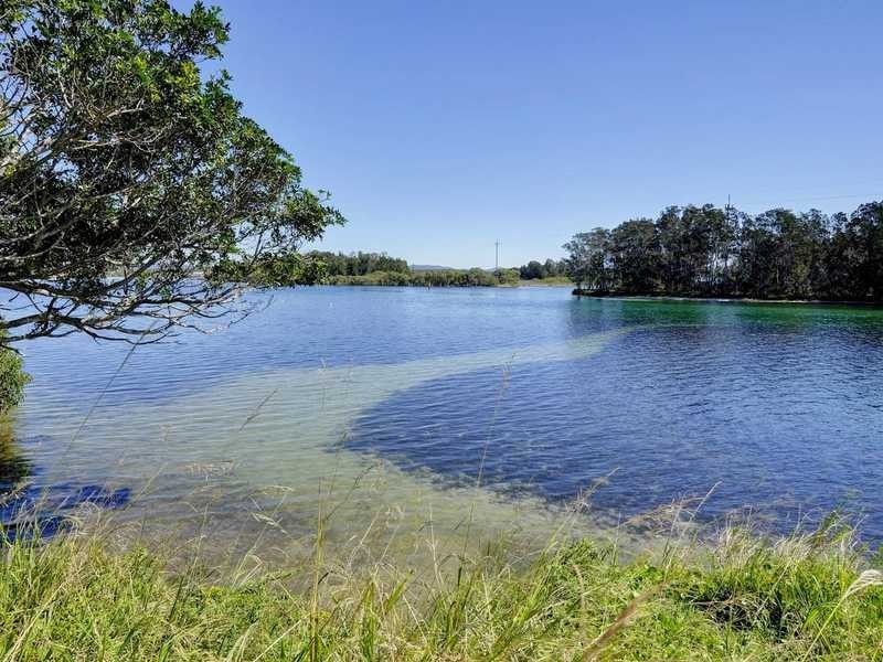 8/110 Little Street ‘Kanandah’, Forster NSW 2428