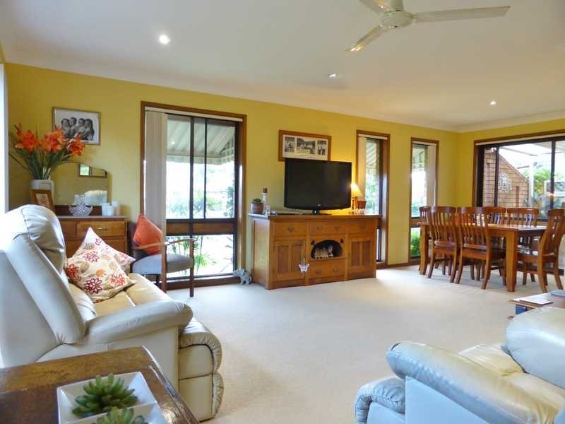 39 Carribean Avenue, Forster NSW 2428