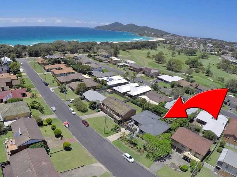 28 Colliton Parade, Forster NSW 2428