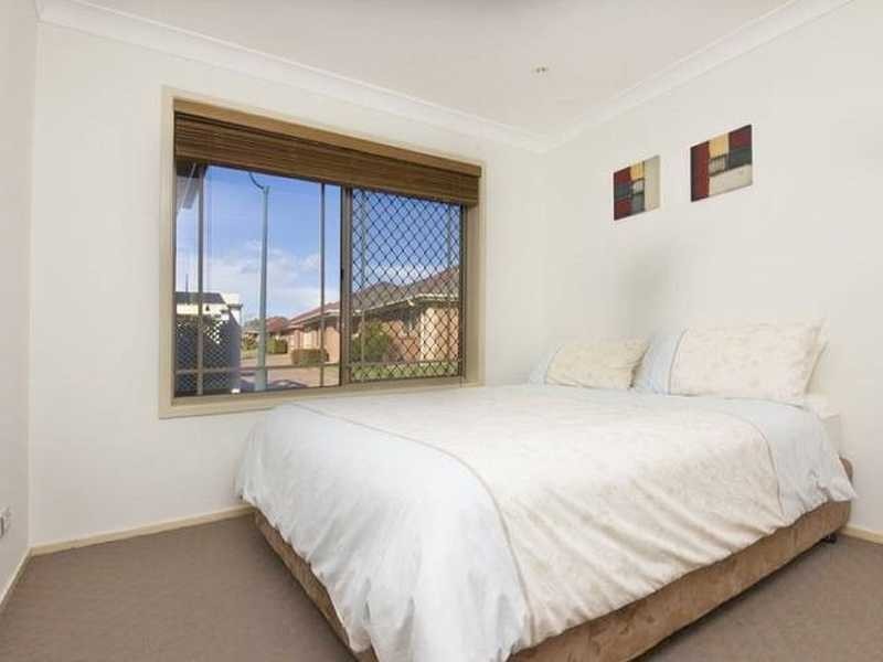 5/17 Gleneon Drive, Forster NSW 2428