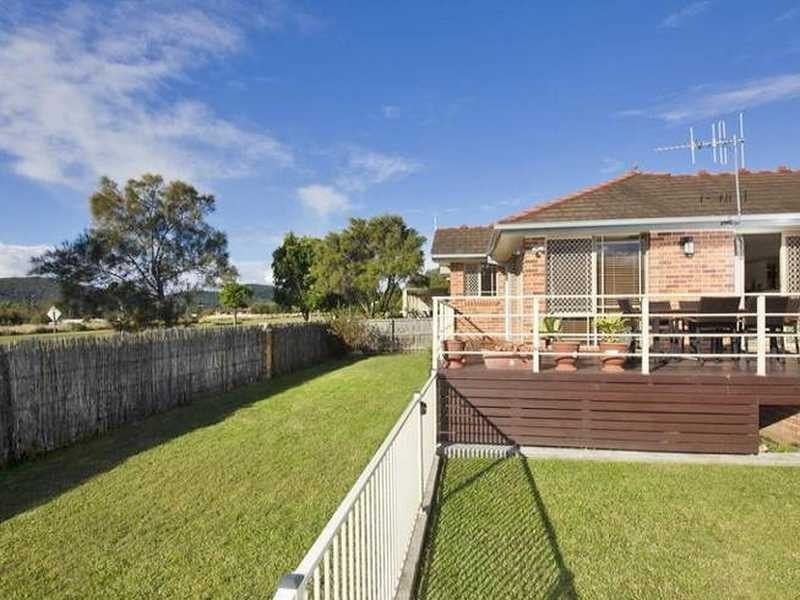 5/17 Gleneon Drive, Forster NSW 2428