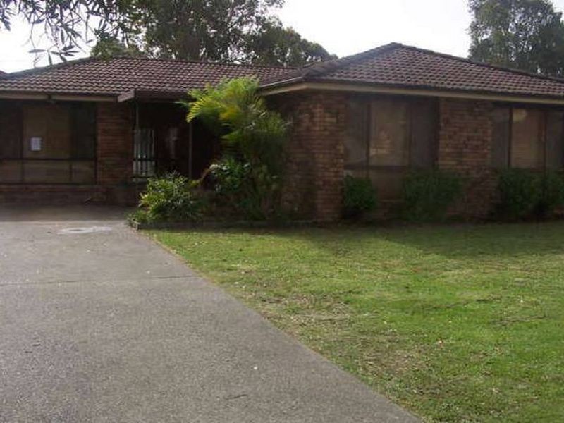17 Godwin Street, Forster NSW 2428