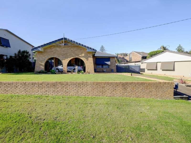 14 Burrawan Street, Forster NSW 2428