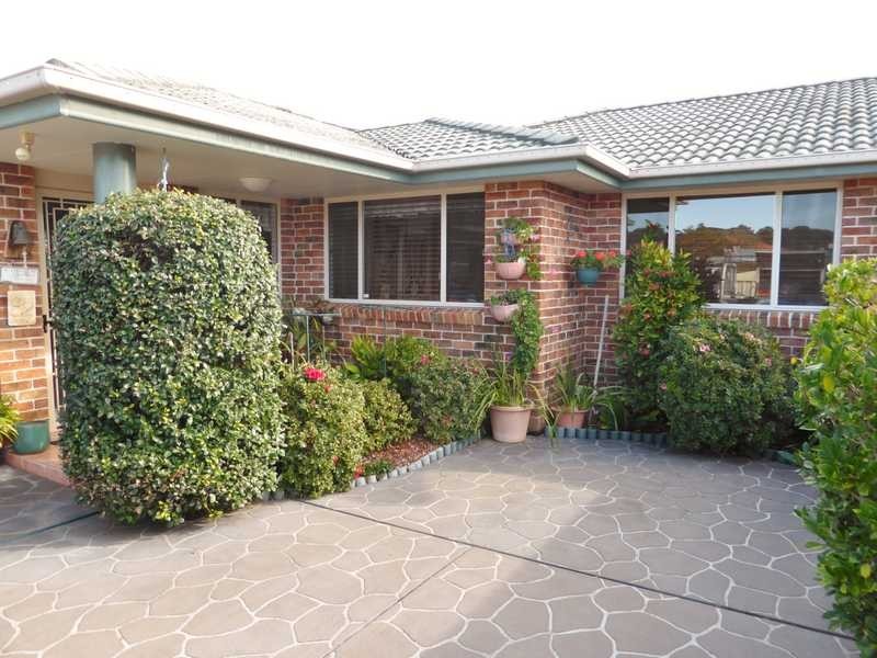 2/9 Grandis Drive, Tuncurry NSW 2428