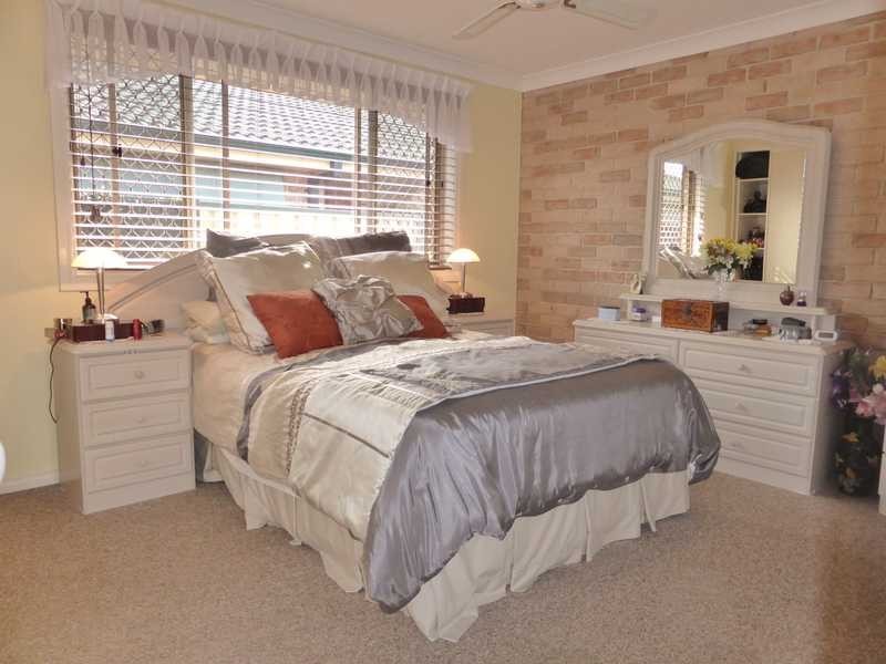 2/9 Grandis Drive, Tuncurry NSW 2428