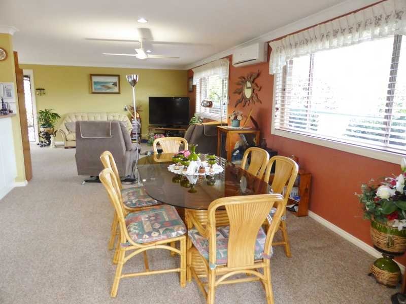 2/9 Grandis Drive, Tuncurry NSW 2428