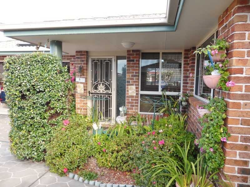 2/9 Grandis Drive, Tuncurry NSW 2428