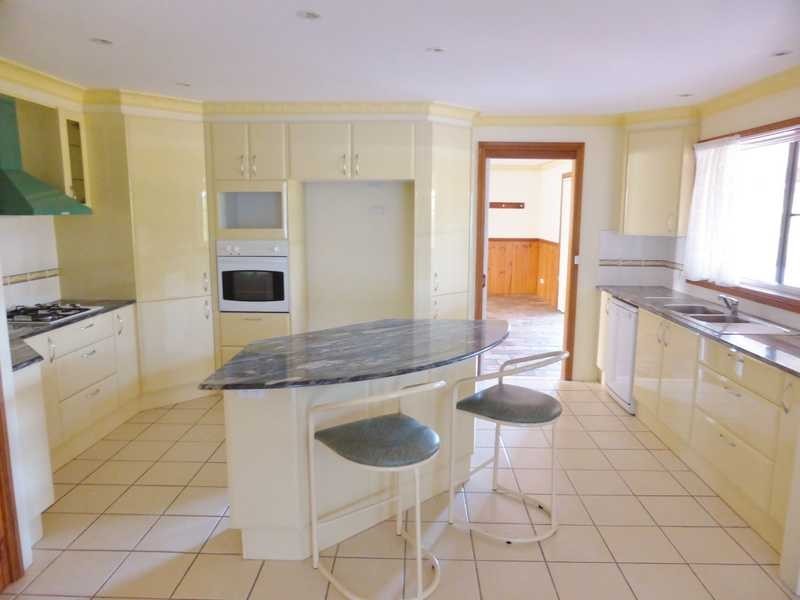 48 Elizabeth Parade, Forster NSW 2428