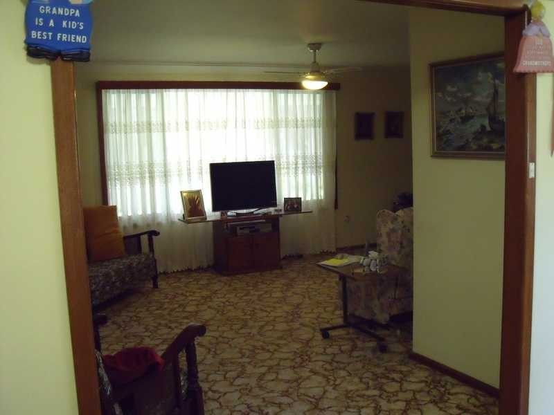 37 Taree Street, Tuncurry NSW 2428