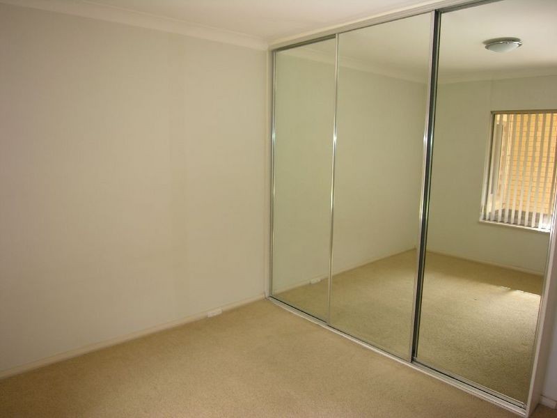 4/192 Seaview Road, Henley Beach South SA 5022