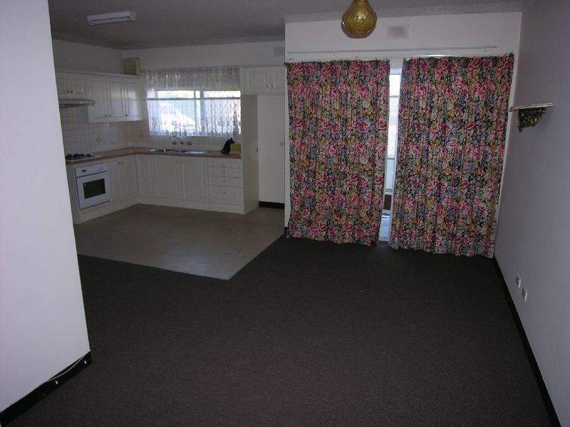 4/358 Seaview Road, Henley Beach SA 5022