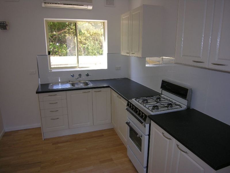 4/22 North Esplanade, Glenelg North SA 5045