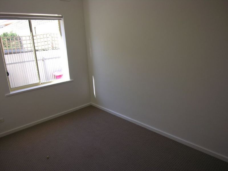 4/22 North Esplanade, Glenelg North SA 5045