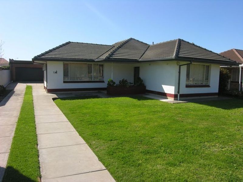 31 Hughes Avenue, Henley Beach SA 5022