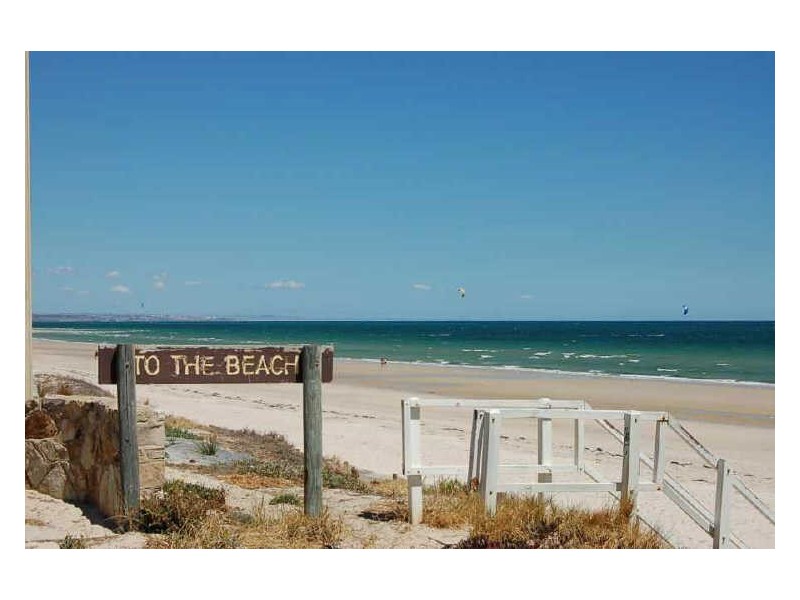 2/179 Esplanade, Henley Beach SA 5022