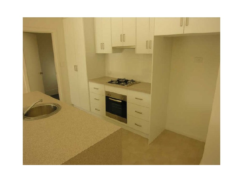 8 Waterton Lane, Mawson Lakes SA 5095