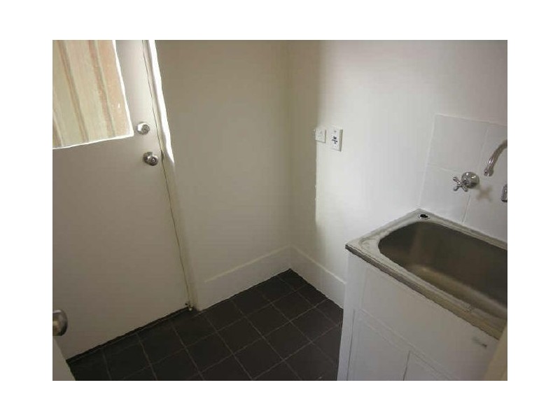 8 Waterton Lane, Mawson Lakes SA 5095