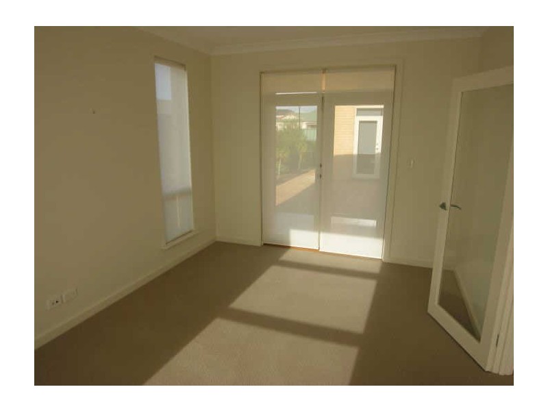 25 Stony Way, Mawson Lakes SA 5095