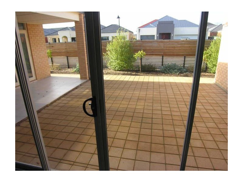 25 Stony Way, Mawson Lakes SA 5095