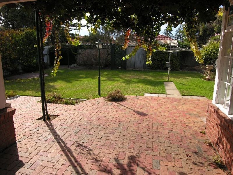 8 Stanhope Street, West Beach SA 5024