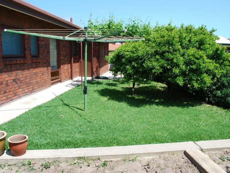 30 Rivett Avenue, Fulham Gardens SA 5024