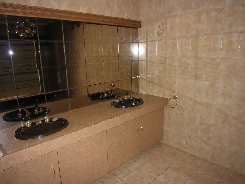 10 Rosemont Street, Kidman Park SA 5025