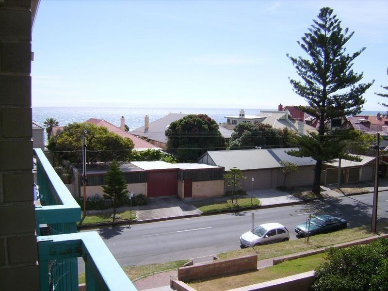 10/194 Seaview Road, Henley Beach South SA 5022