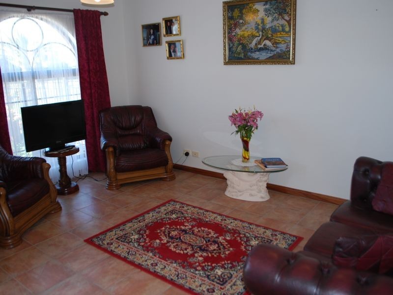 87 Military Road, Tennyson SA 5022