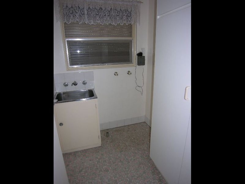 8 Baker Street, Grange SA 5022